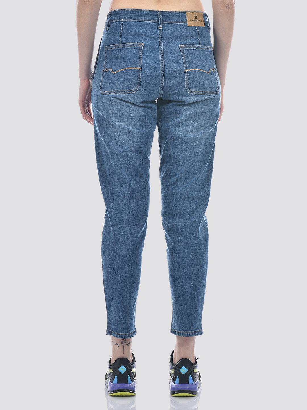 Numero Uno Women Blue Tappered Fit Sustainable Jeans